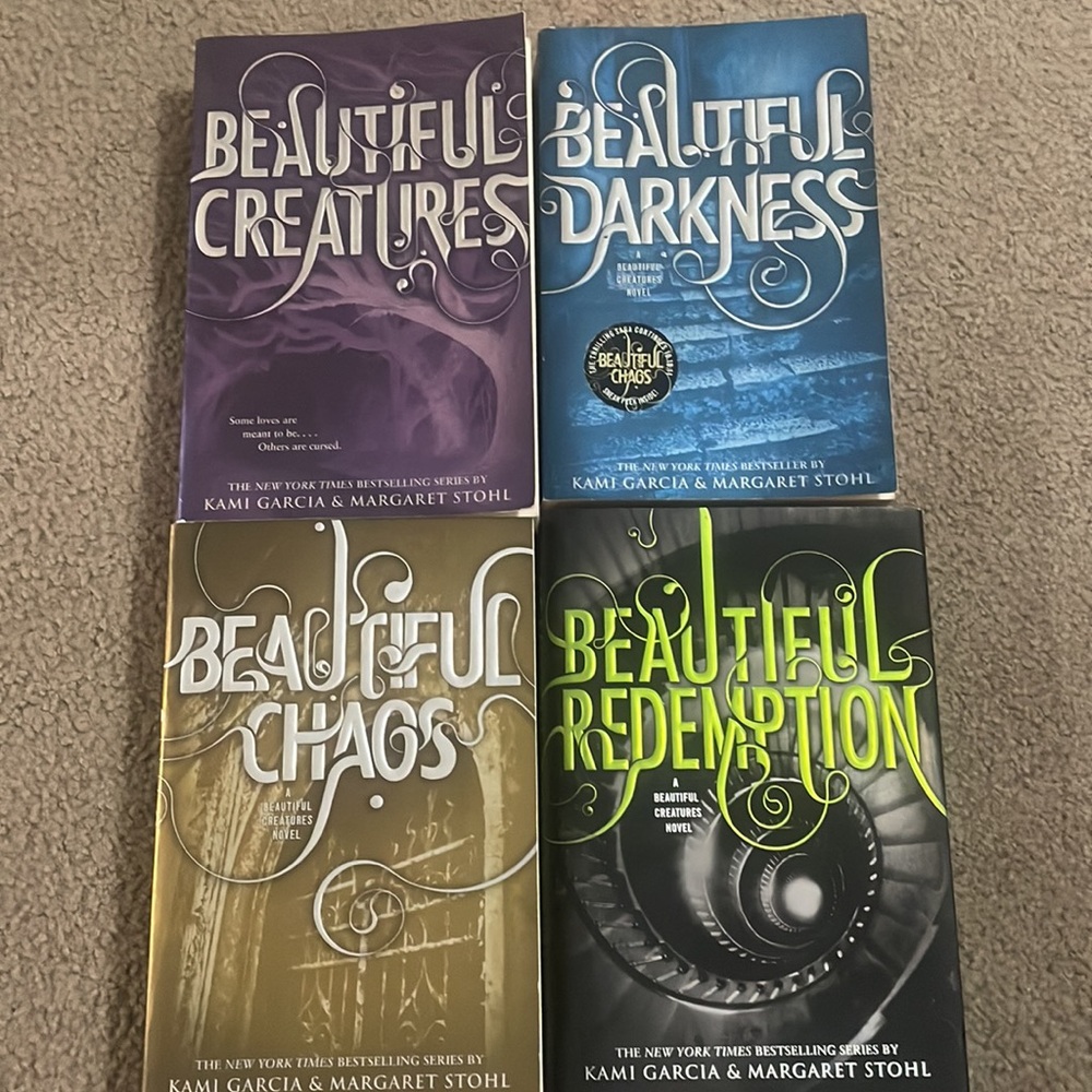Beautiful creatures series - Picture 2 of 2